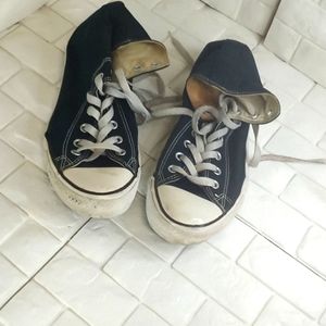 Black Converse